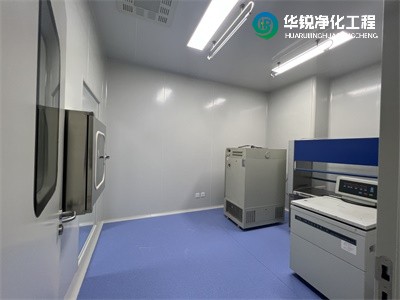 無(wú)塵實(shí)驗(yàn)室凈化裝修中如何確?？諝鉂崈舳?>
 <h3>無(wú)塵實(shí)驗(yàn)室凈化裝修中如何確?？諝鉂崈舳?/h3>
 <div   id=